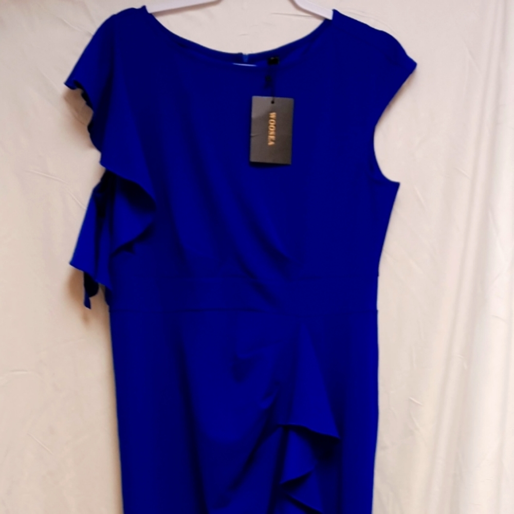 Beautiful dress!!